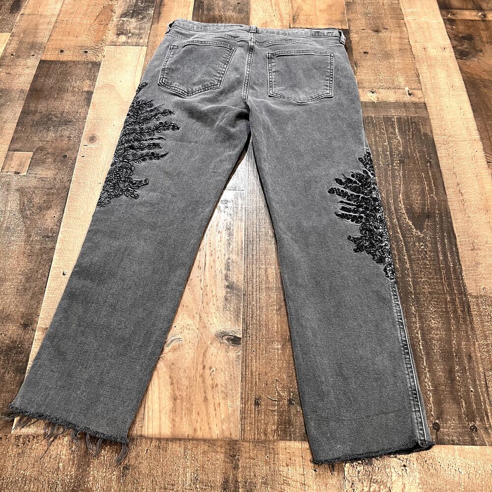 We The Free People Embroidered Girlfriend Jeans - Picture 4 of 9